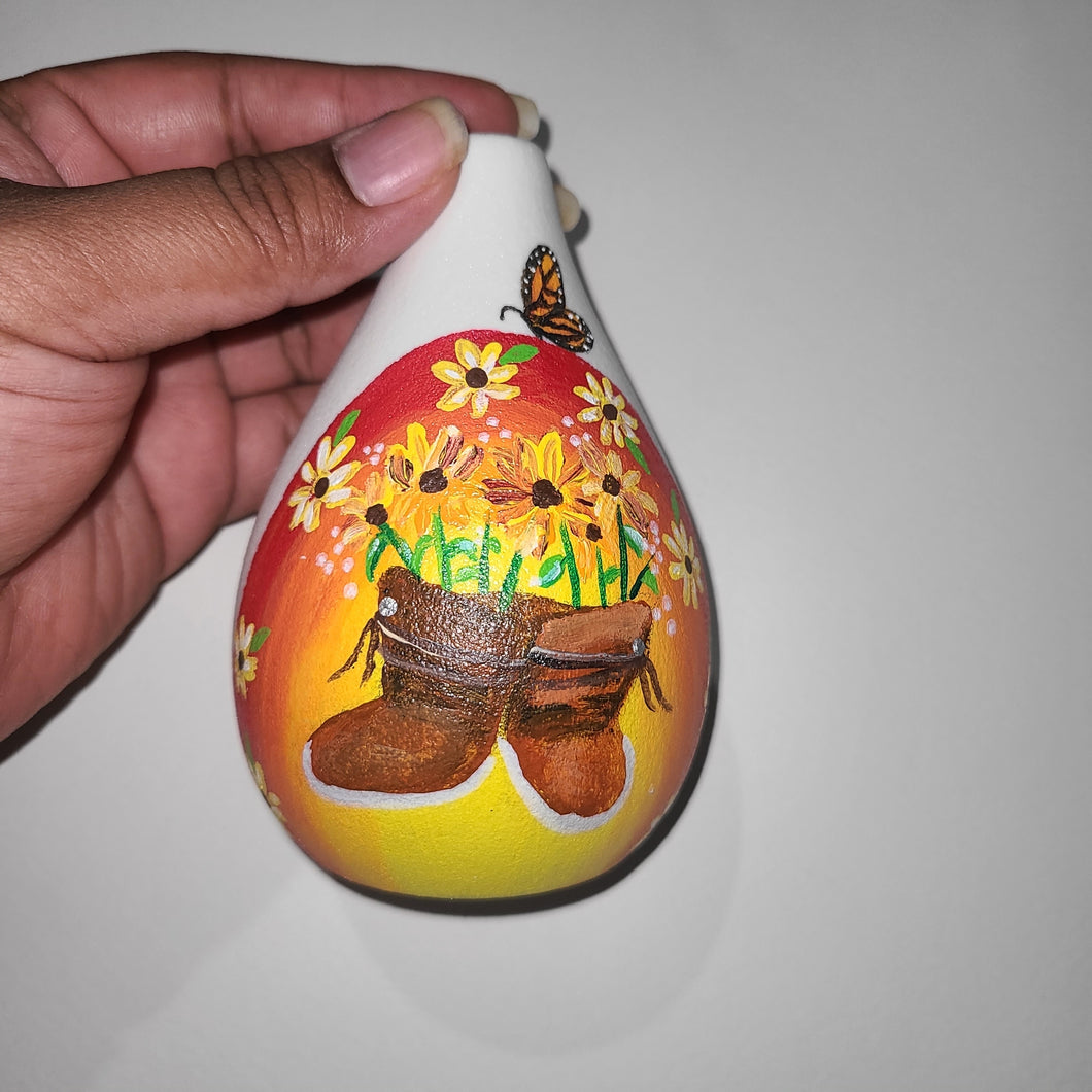 Moccasin vase
