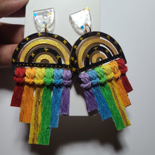 Load image into Gallery viewer, Nááts'íilid (Rainbow)