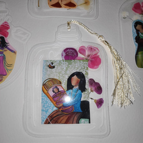 Apache mom & babyBookmark