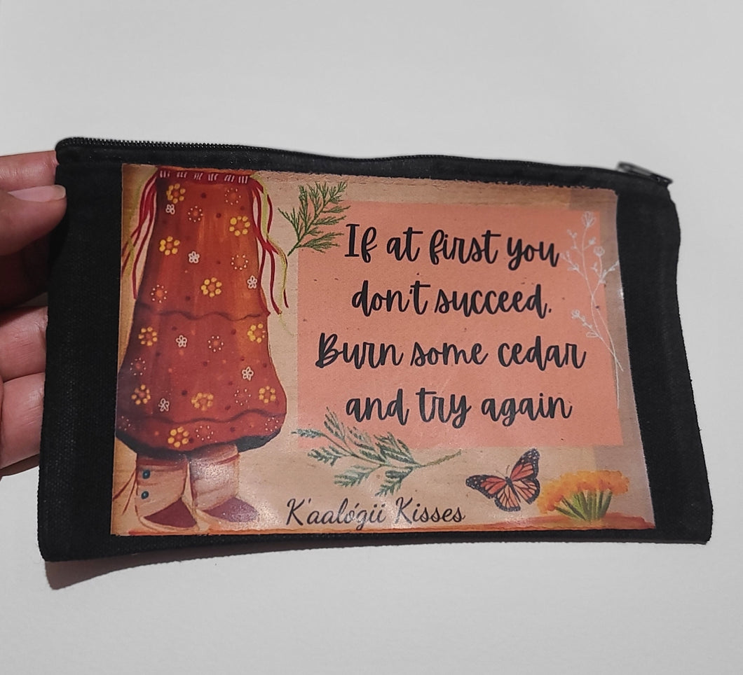 Burn some cedar pouch (black)