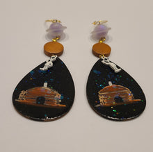 Load image into Gallery viewer, Out of this World earrings